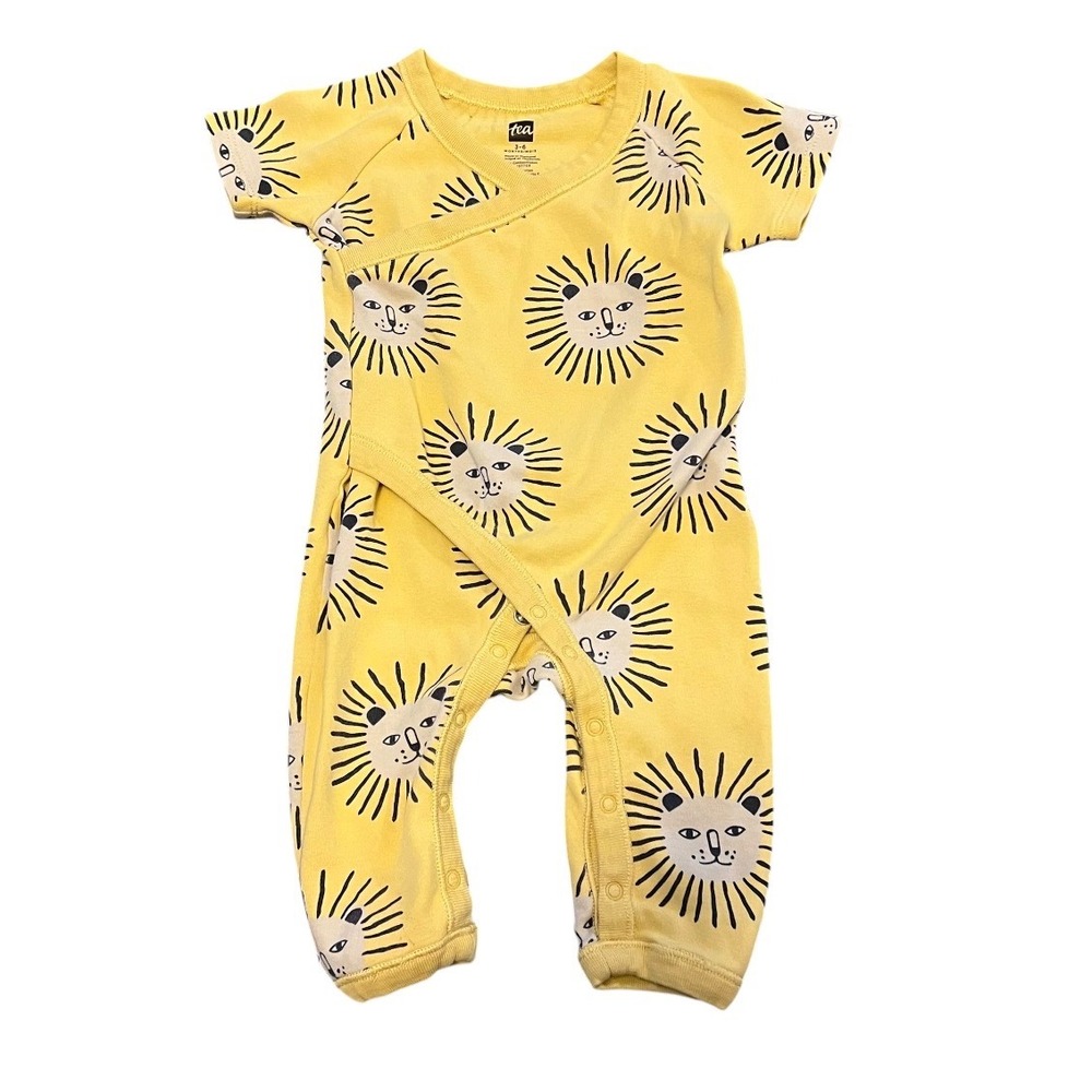 Tea Collection 3-6 months romper Baby Lion Print Kimono Romper Yellow Cotton *no